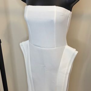 PrettyLittleThings White Scuba Dress w/ Side Detailing - Size 4/6